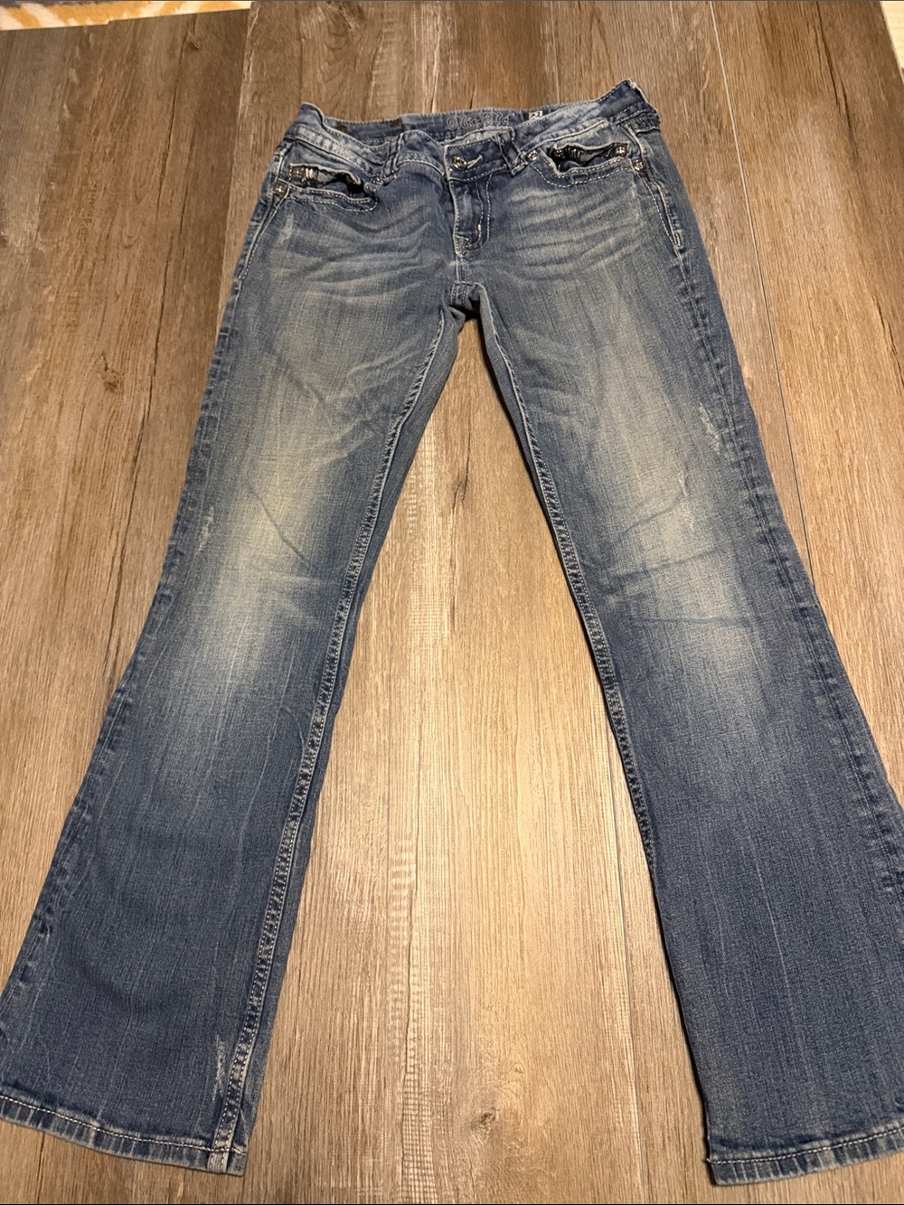 Miss Me Distressed Mid Wash Blue Boot Leg Jeans - Picture 2 of 7